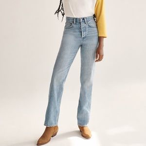 Aritzia Joni High Rise Loose Jeans